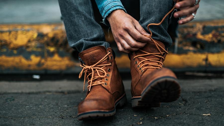 À chaque chaussure son lacet